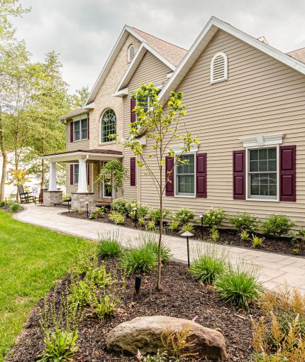 stubbs2025-3246-HDR_(2048)